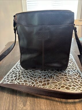 Relic Dark Brown Leather Messenger Crossbody
